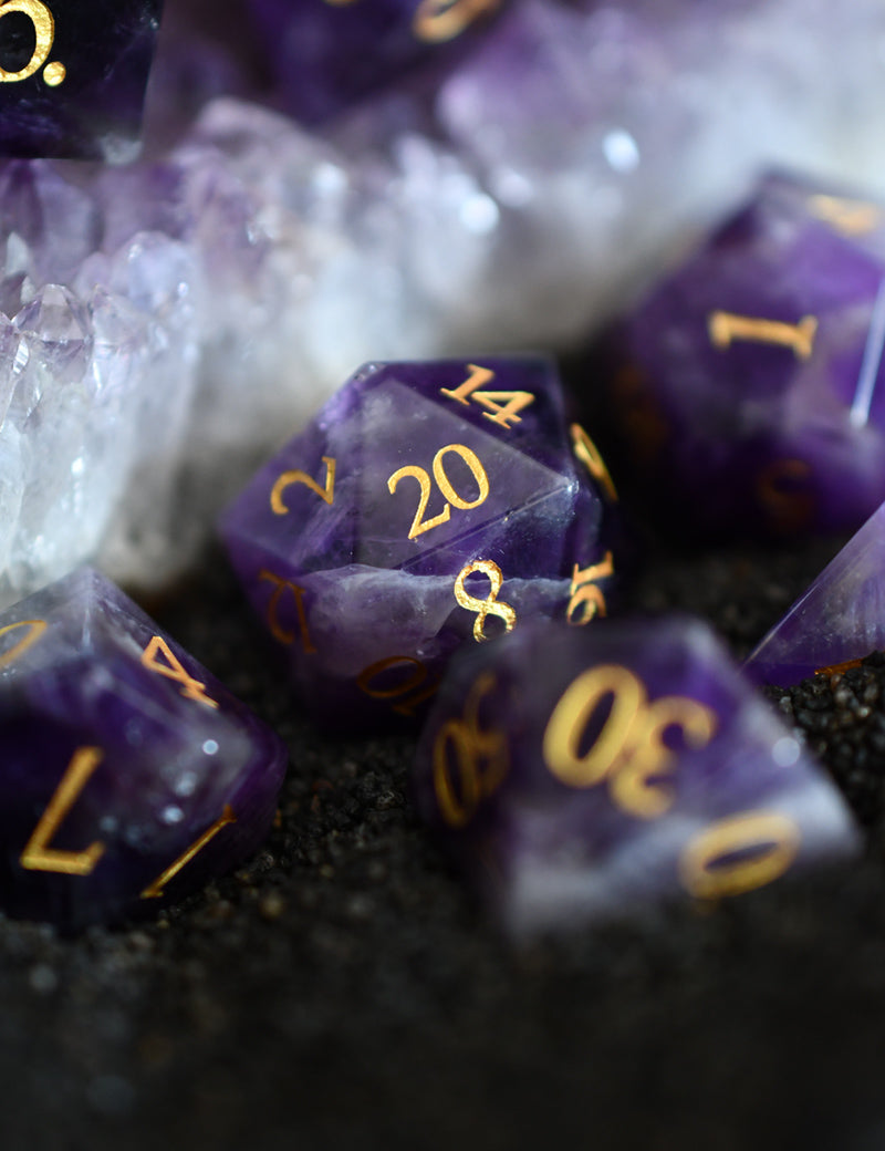 AMETHYST_GEMSTONE_DICE_2_D.jpg