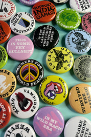 Make Games Not War - Button Badge