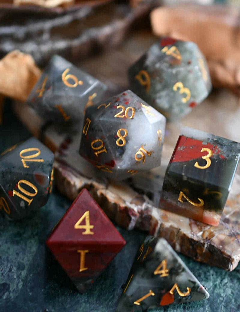 BLOODSTONE_DICE_SET_4.jpg