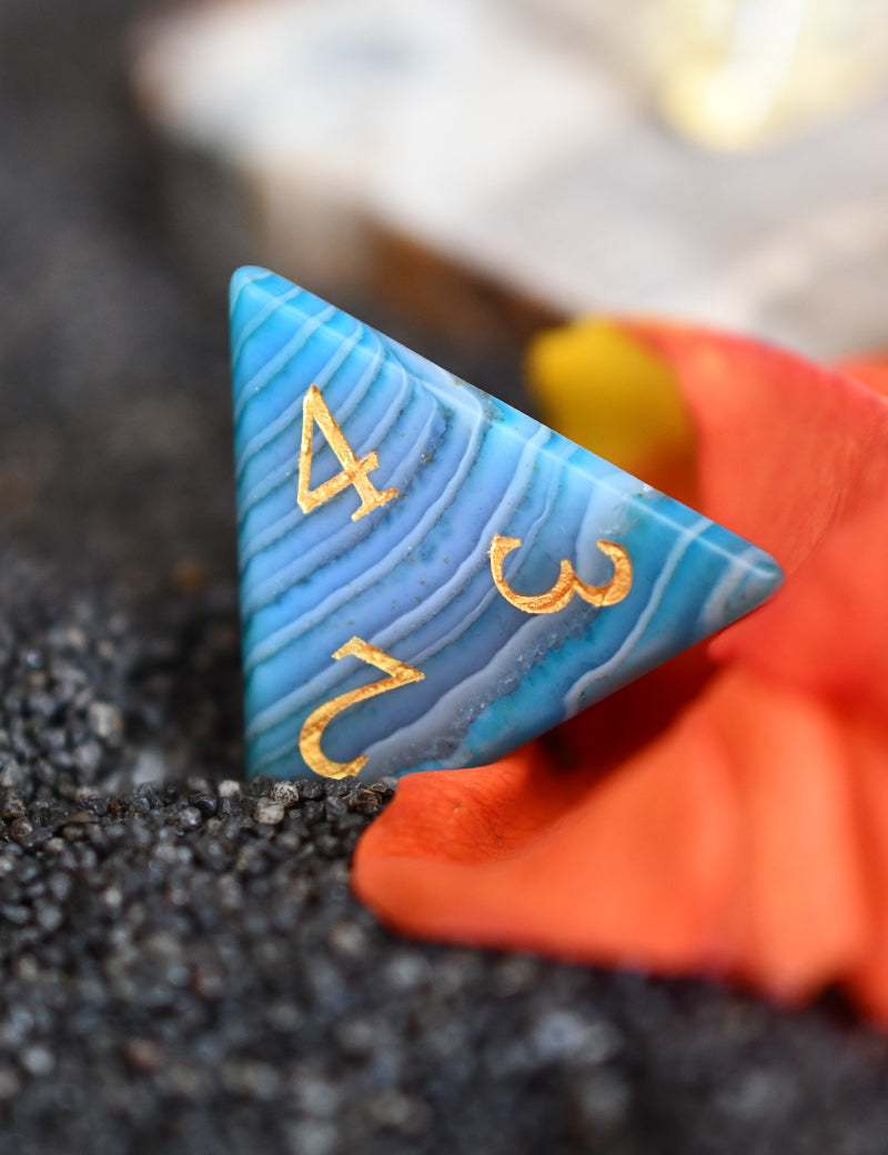 BLUE_AGATE_DICE_E.jpg