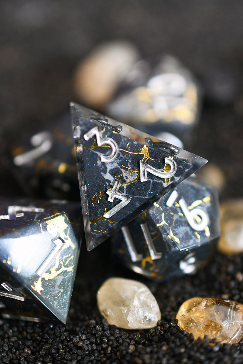 Goldrush - Premium Sharp Edge Dice Set