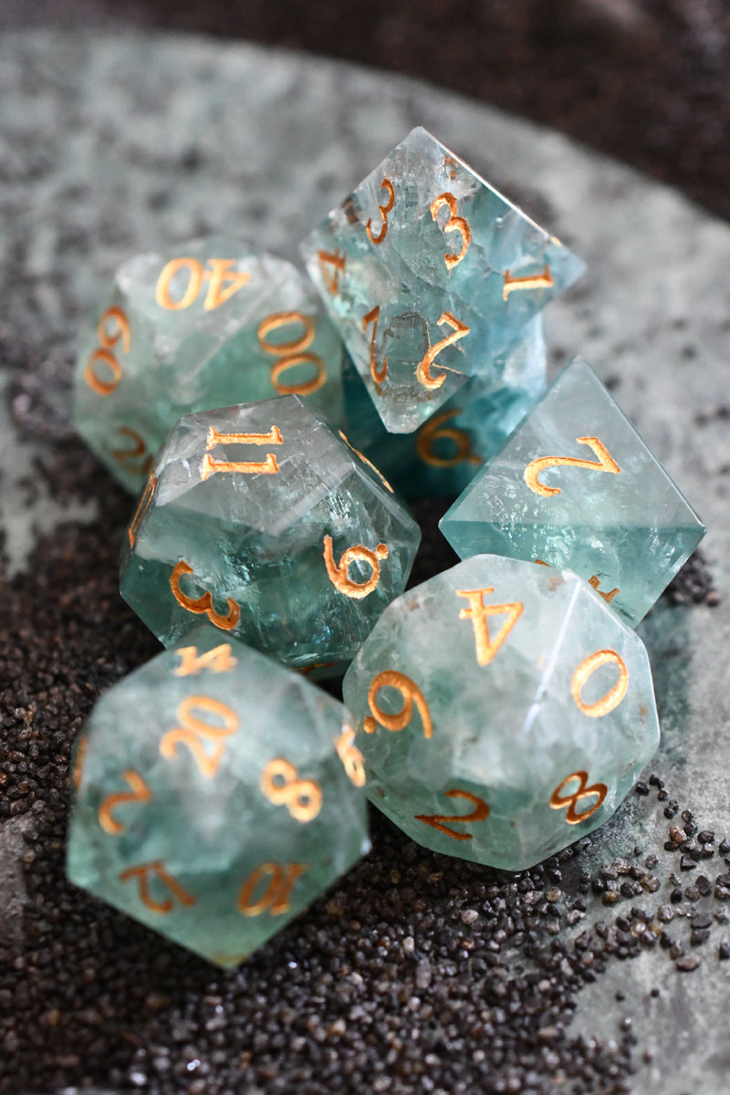 GREEN_FLUORITE_DICE_D_14cbfa27-3d7b-4ede-a61f-a6250936a8ea.jpg