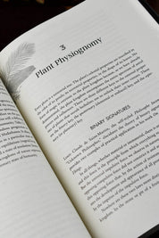 Occult Botany (Hardcover)