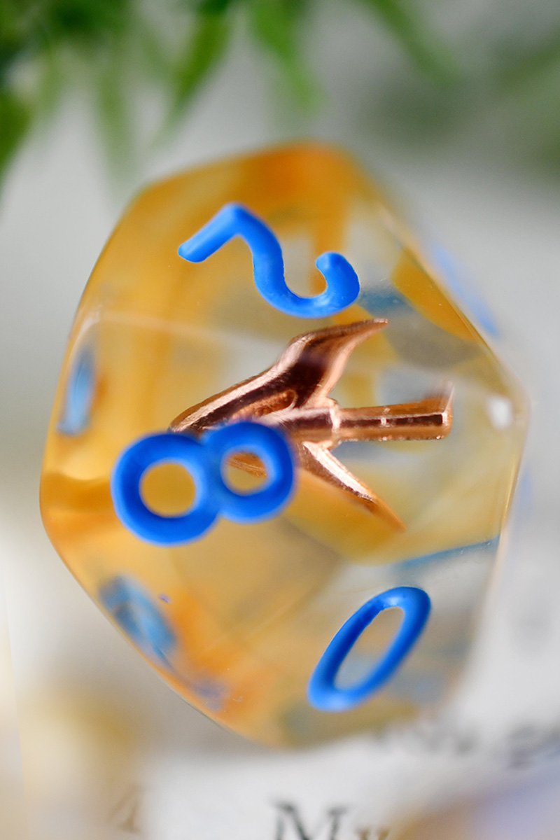 Arrow of the Ranger - Adventurer's Equipment Dice Set - GAMETEEUK