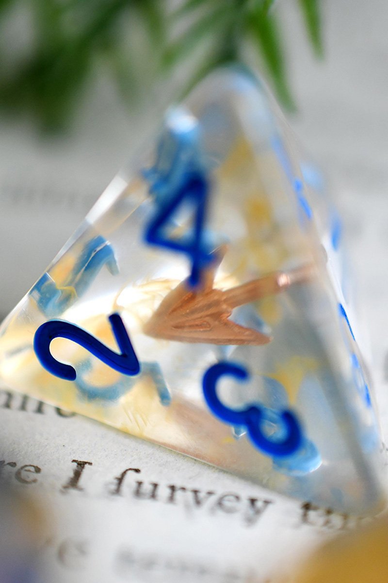 Arrow of the Ranger - Adventurer's Equipment Dice Set - GAMETEEUK