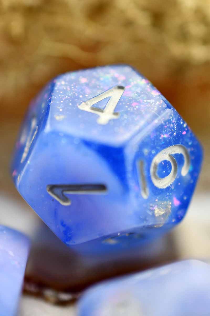 Atlantis - Gold and Holographic Flake Acrylic Dice Set - GAMETEEUK