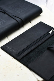 Fine Leather Case of Holding - Midnight Black - GAMETEEUK