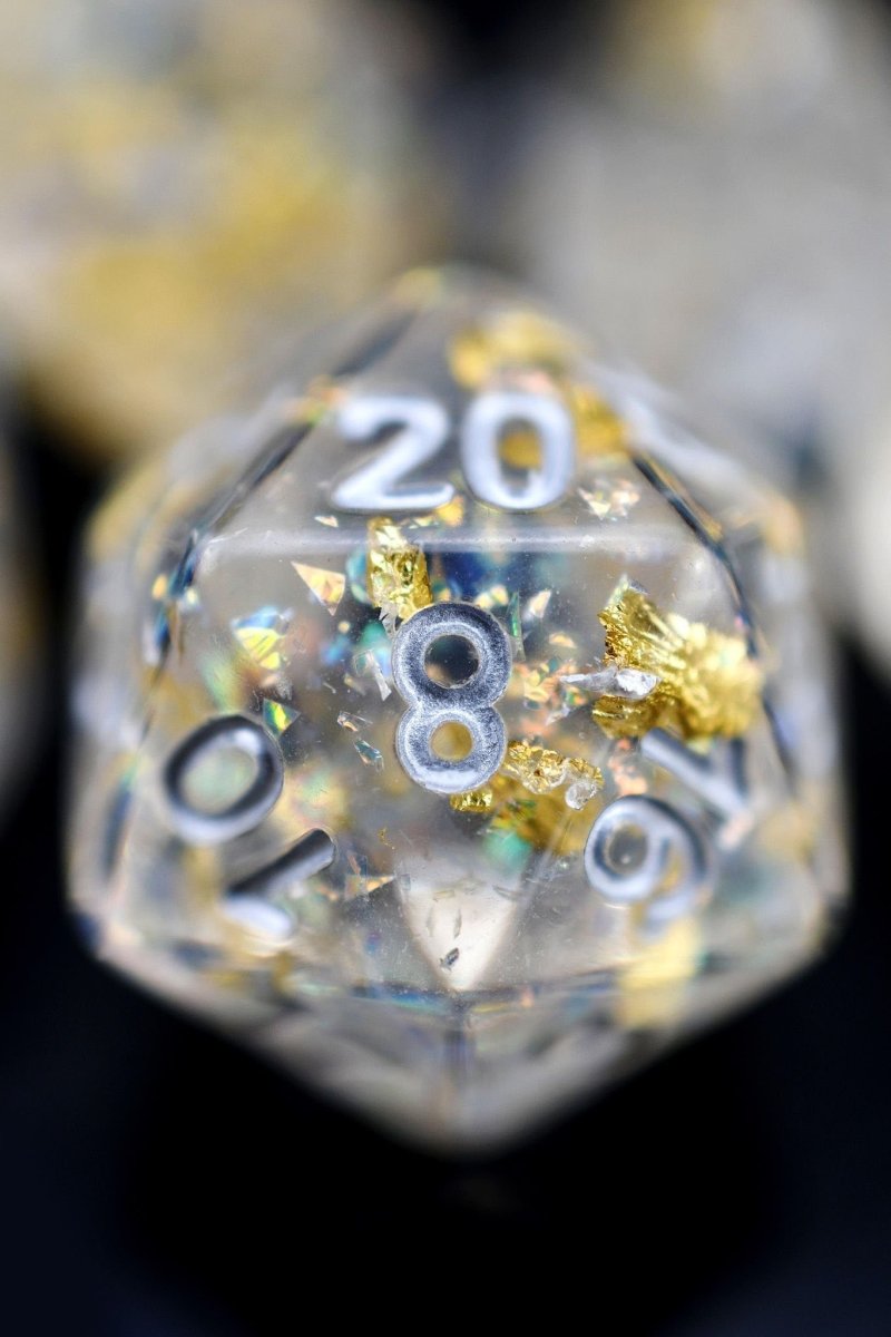Quintessence of Diamond - 24k Gold Flake Acrylic Dice Set - GAMETEEUK