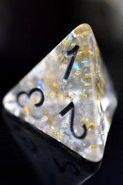 Quintessence of Diamond - 24k Gold Flake Acrylic Dice Set - GAMETEEUK