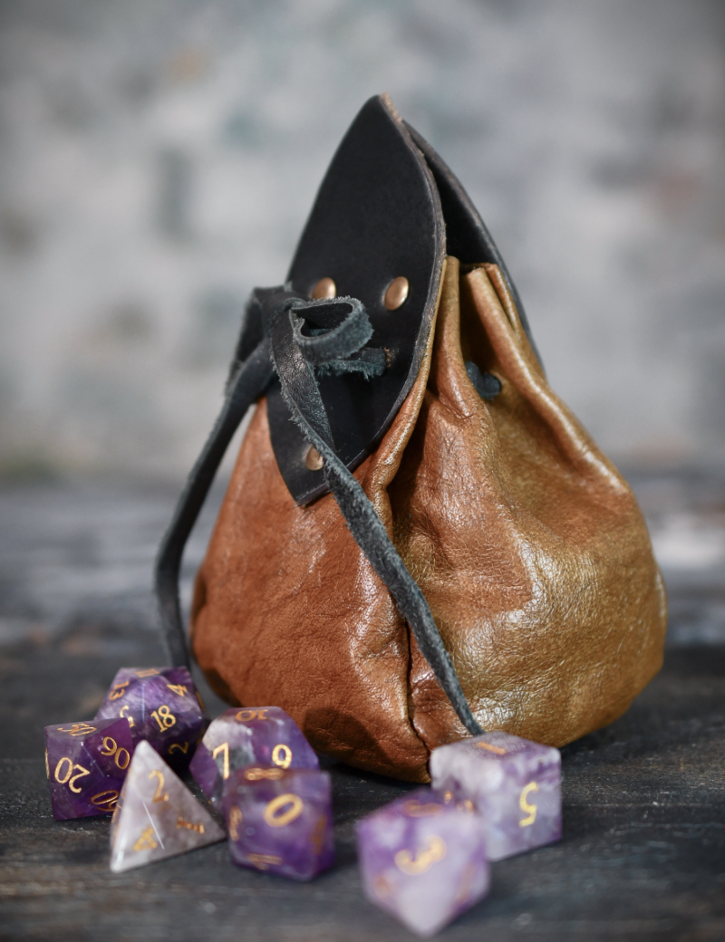 ADVENTURERS_DICE_POUCH_4.png