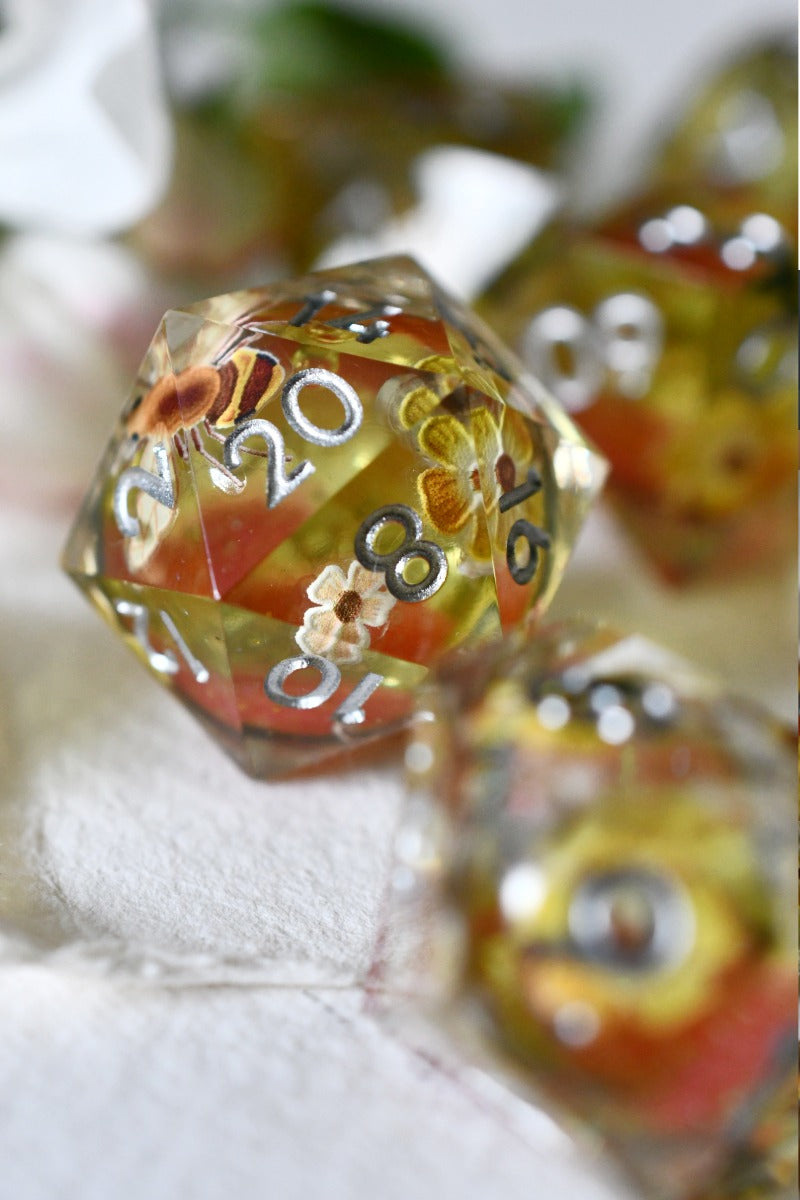 Beekeeper - Premium Liquid Core Dice Set
