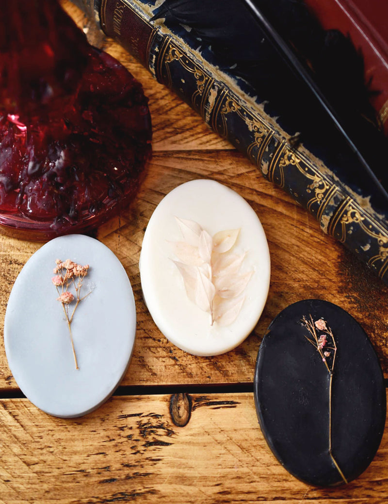 BOTANICAL_GOTHIC_WAX_MELTS_3.jpg