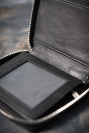 The World's Finest Wallet of Holding - Dagger & Dice Black