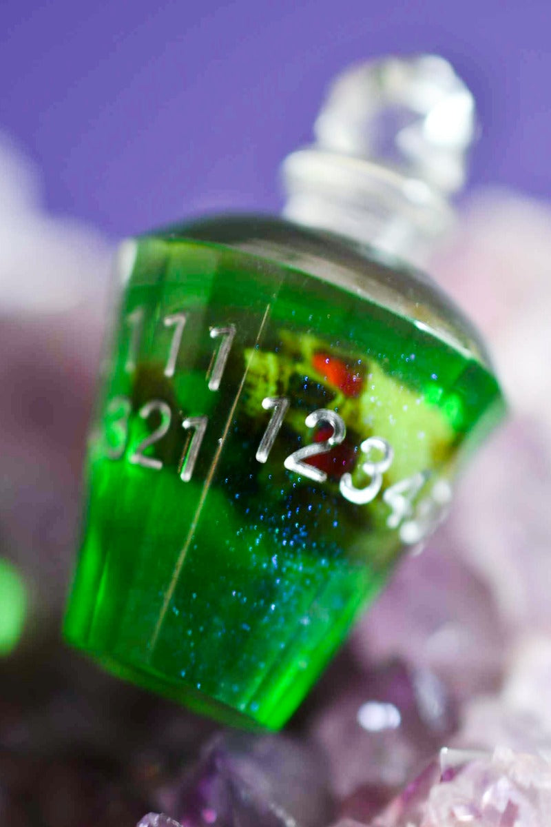 Deadly Potions - Resin Dice Set