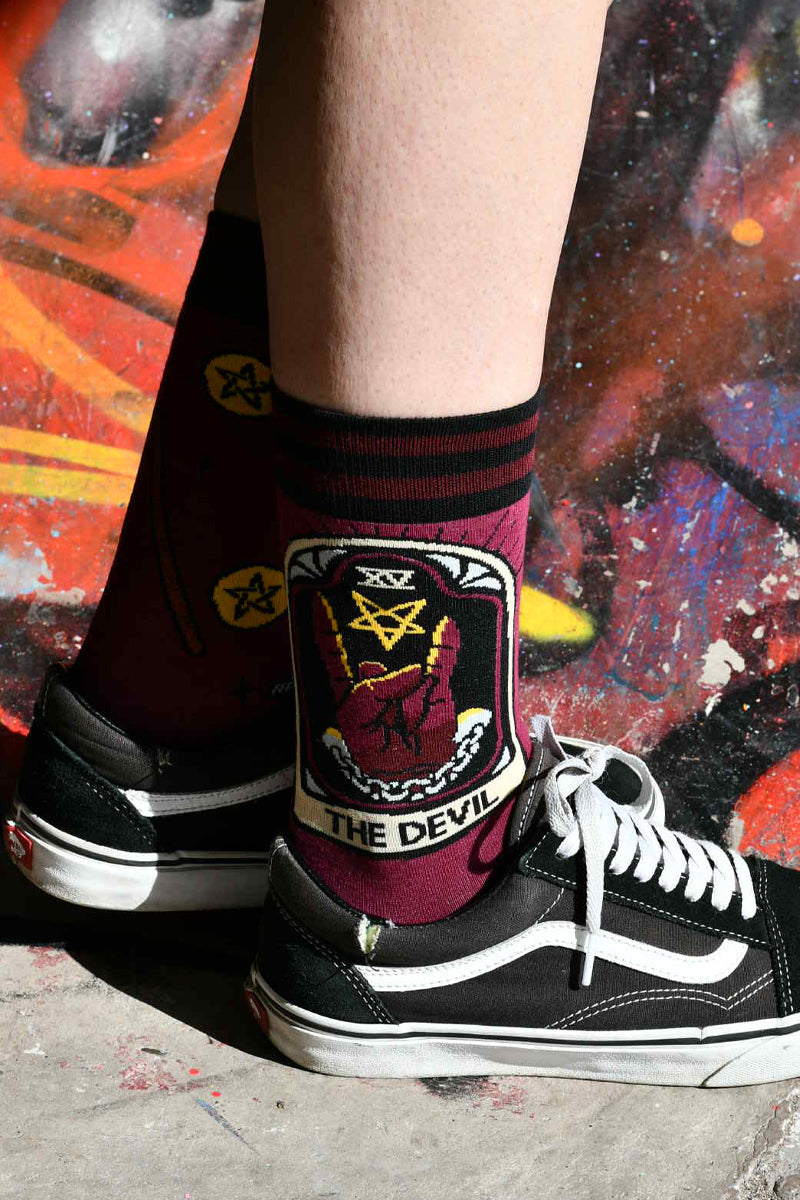 The Devil - Tarot Nouveau - Foot Clothes