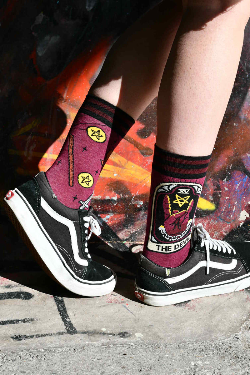 The Devil - Tarot Nouveau - Foot Clothes