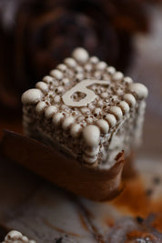 Dice Macabre - Q Workshop Skulls Resin Dice Set