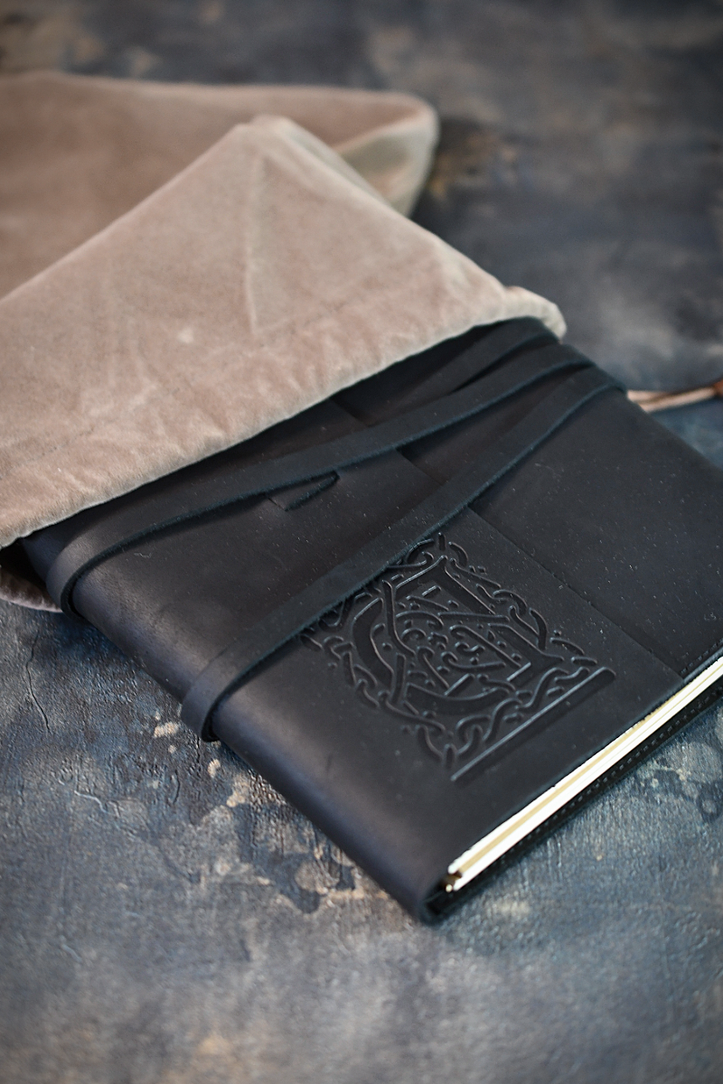 DM's Companion - Dark Edition