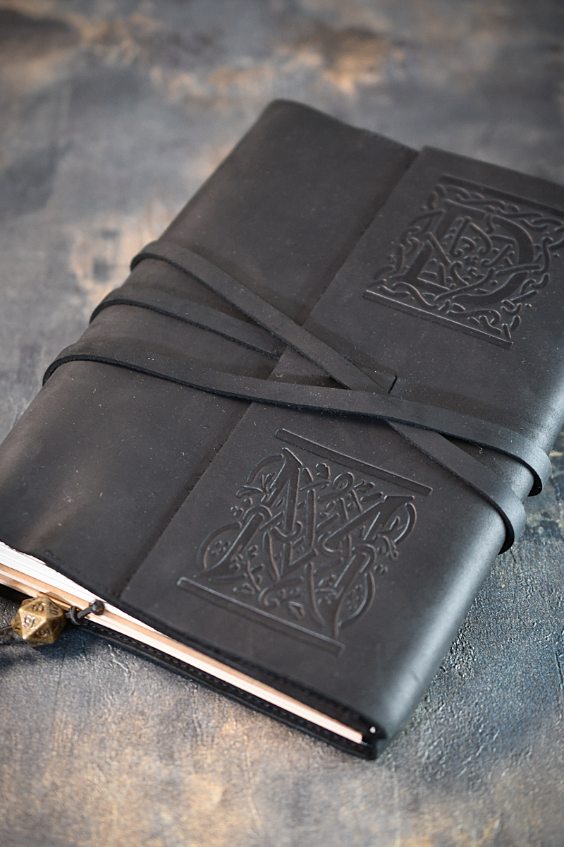 DM's Companion - Dark Edition