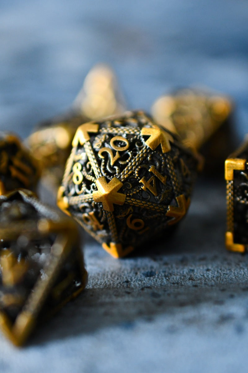 Eldritch Horror - Gold - Premium Metal Dice Set