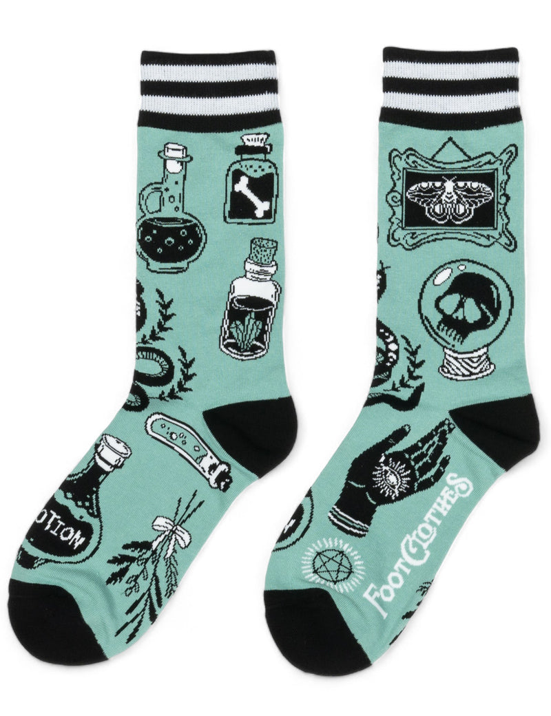ENCHANTMINT_SOCKS_1.jpg