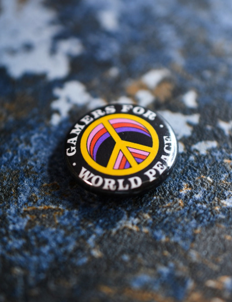 GAMERS_FOR_WORLD_PEACE_BADGE_2.jpg
