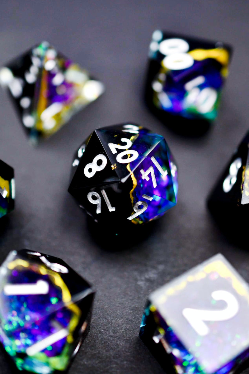 Geode - Premium Sharp Edge Dice Set