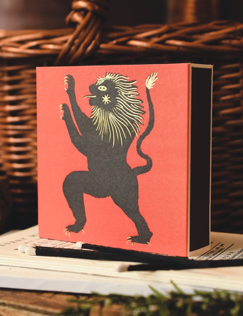 LION_MATCHES_MATCHBOX_ART_6_31111588-beff-49cd-89d3-d52f4f050680.jpg