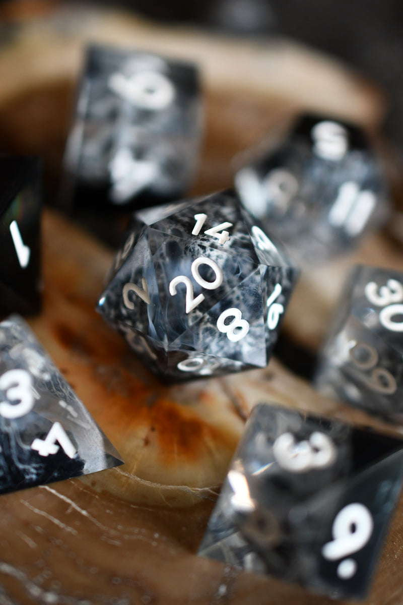 Mt. Moria - Premium Sharp Edge Dice Set