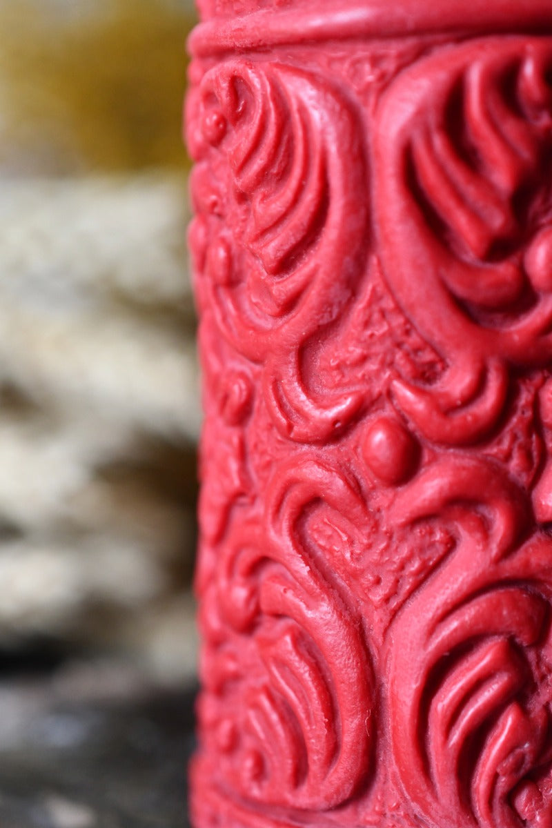 Pale Elf - Blood Red Gothic Candle