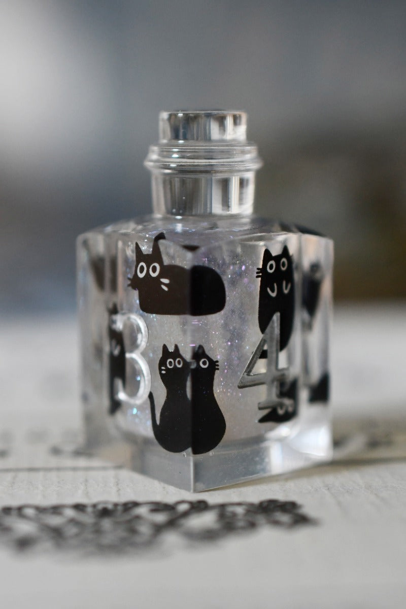 Potion of Cats - Premium Liquid Core Dice Set