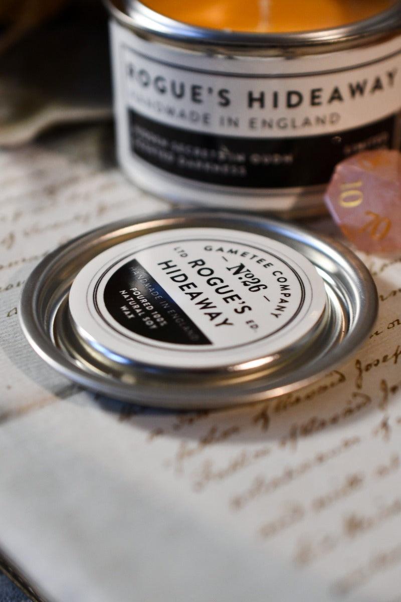Rogue's Hideaway - Gaming Candle