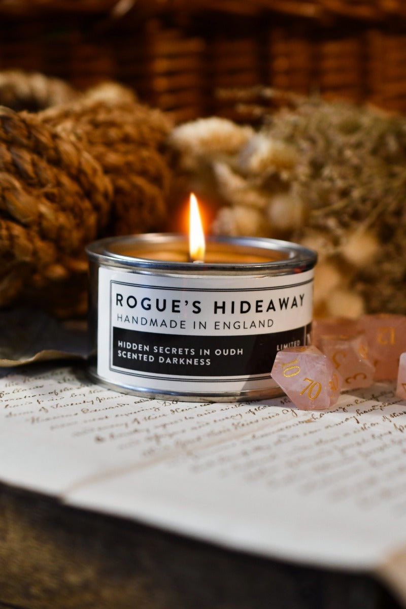Rogue's Hideaway - Gaming Candle