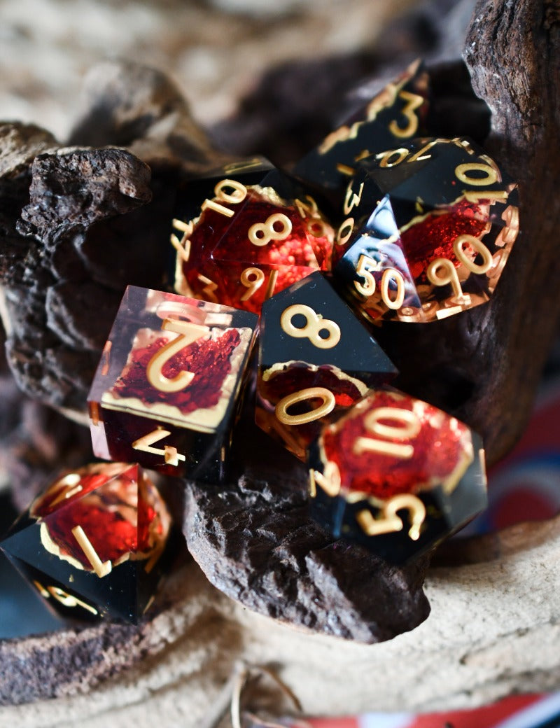 RUBY_GEODE_DICE_1.jpg