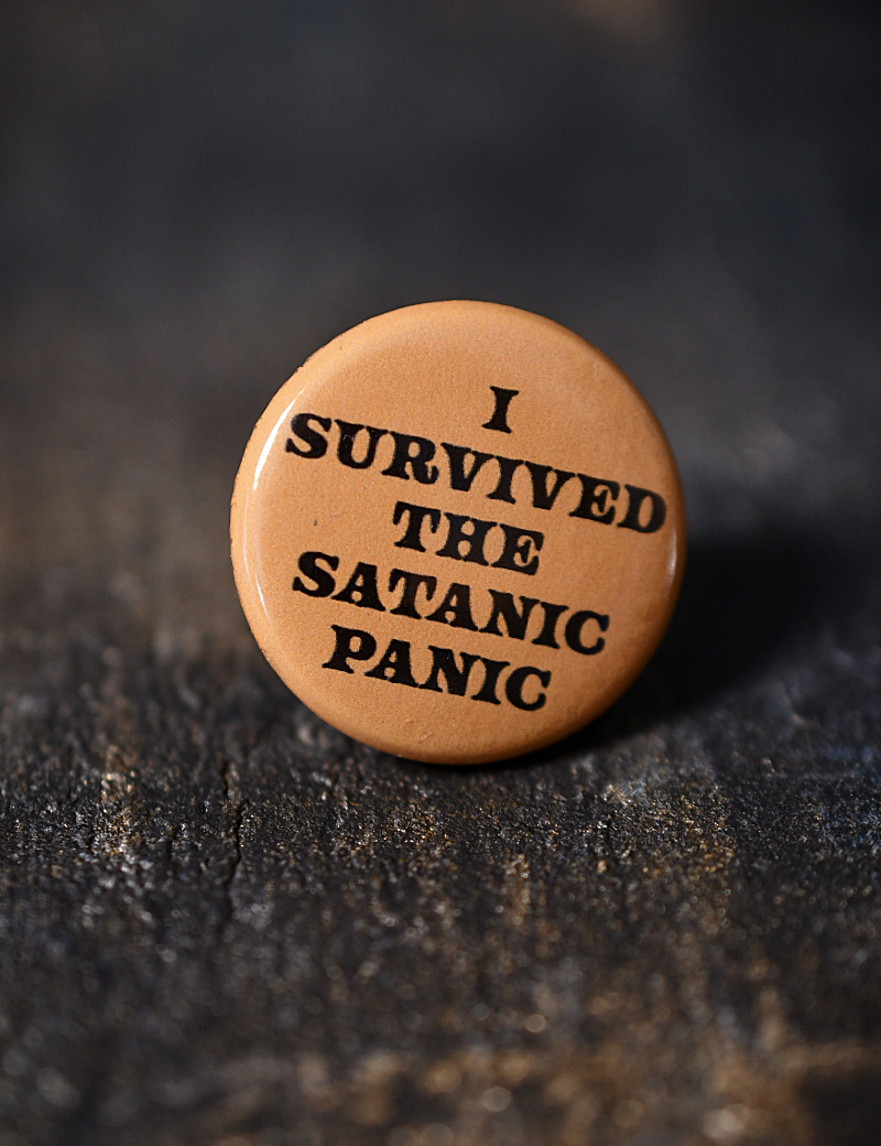 SATANIC_PANIC_BADGE.png