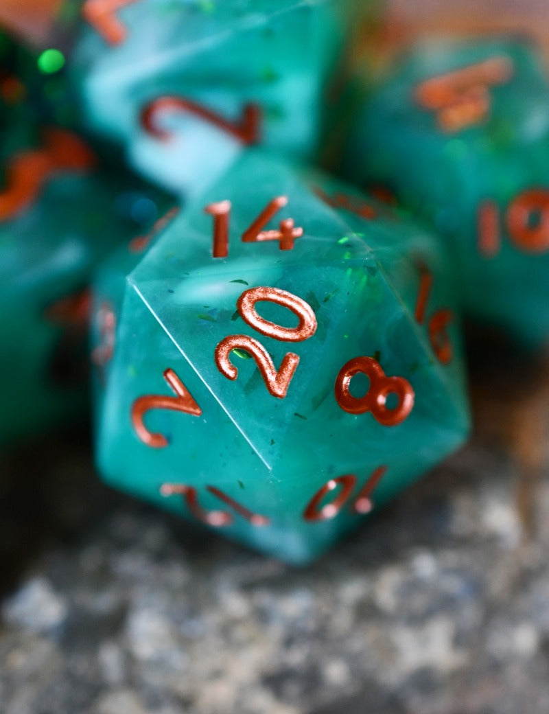 SHARP_DICE_ABYSSAL_EMERALD_6.jpg