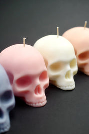 Parma Violet Scented Skull Candle