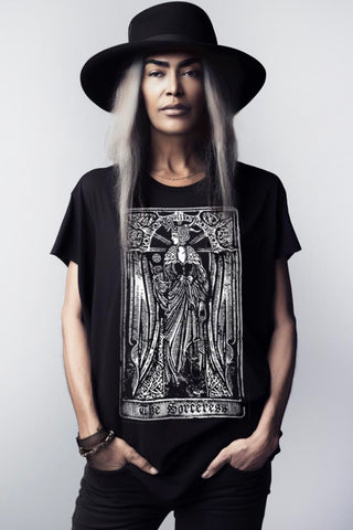 Chosen Undead - T - Shirt