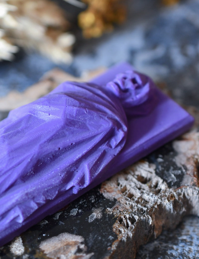 TOMB_WAX_MELT_PURPLE_2.jpg