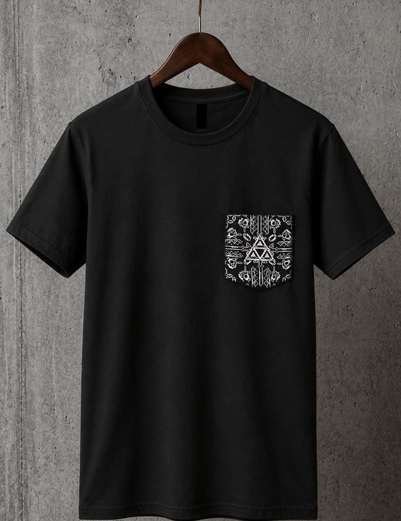 TRI_PIXEL_TEE_HANG.jpg