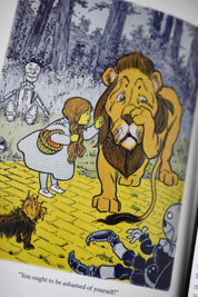 The Wonderful Wizard of Oz - Gilded Pages Hardcover Edition