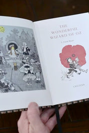 The Wonderful Wizard of Oz - Gilded Pages Hardcover Edition