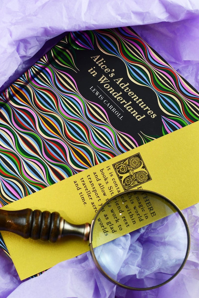 Alice in Wonderland - Gilded Pages Hardcover Edition - GAMETEEUK