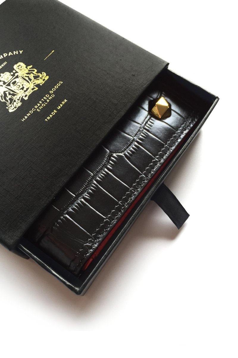 Gametee: D20 Wallet - GAMETEEUK