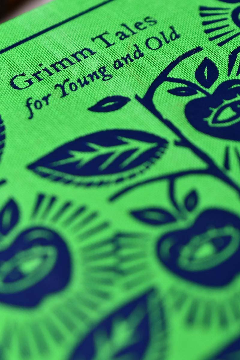 Grimm Tales: For Young and Old (Clothbound Hardcover) - GAMETEEUK