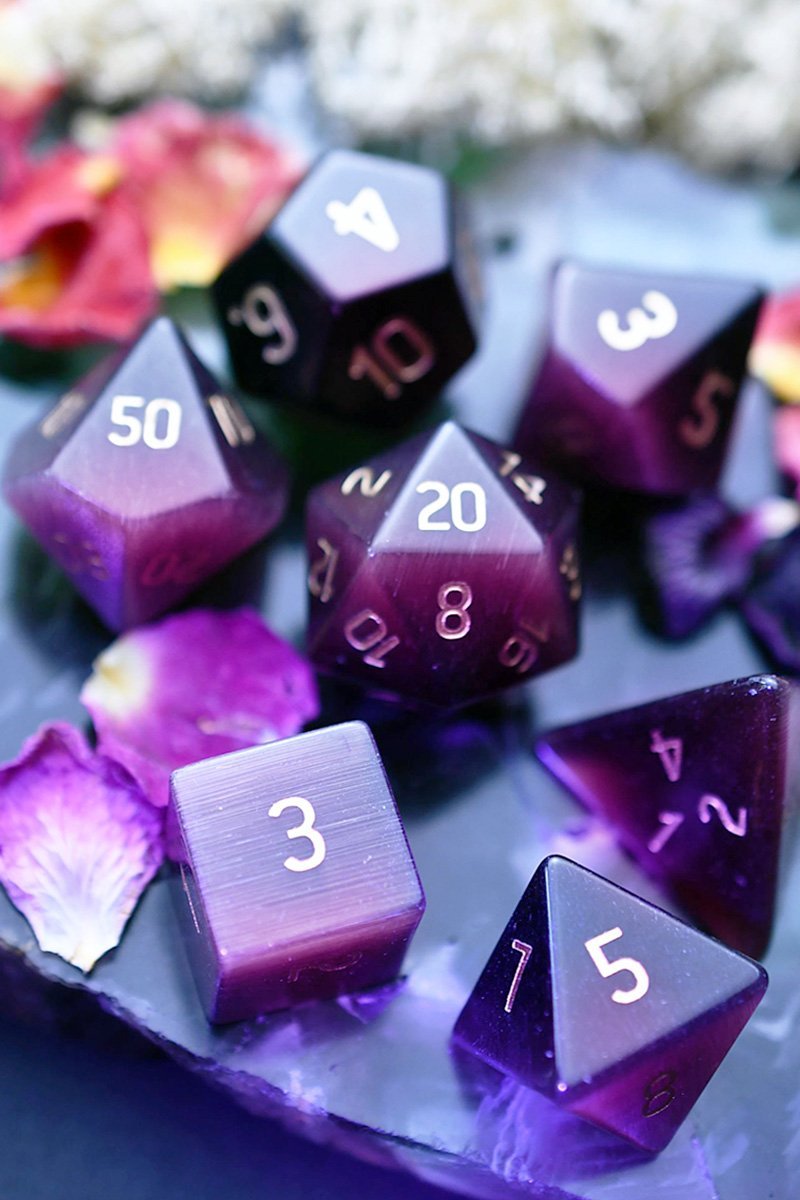 Purple Twilight Cat's Eye - Gemstone Dice Set - GAMETEEUK