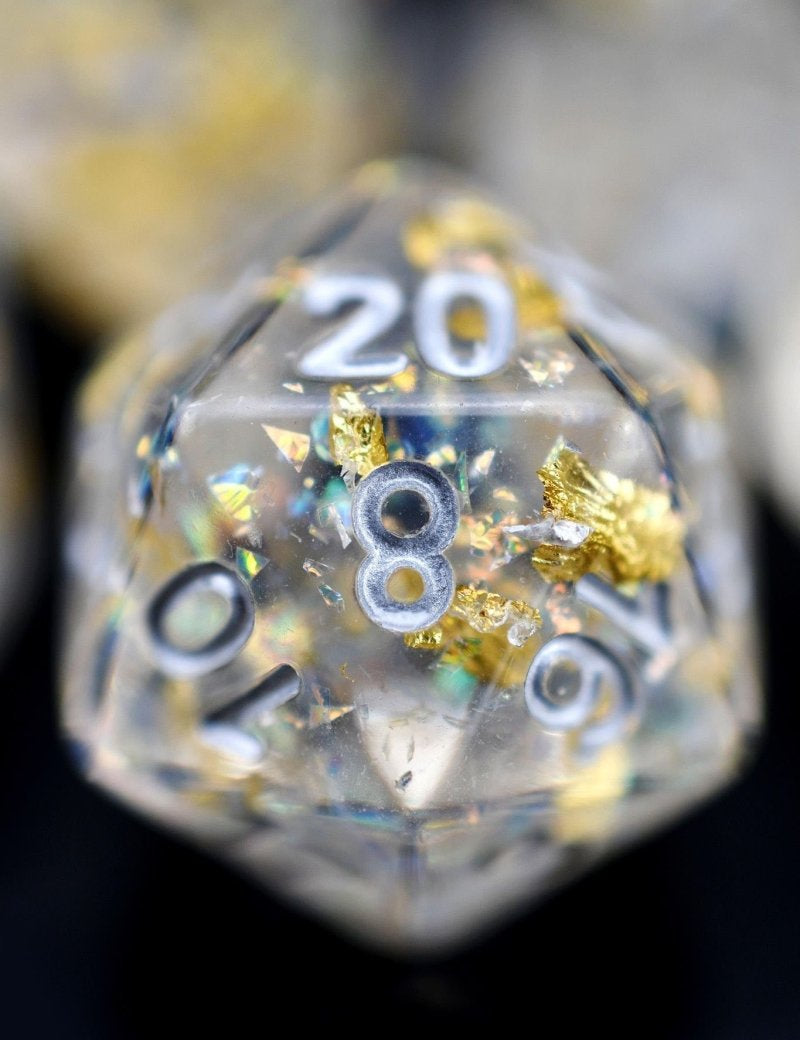Quintessence of Diamond - 24k Gold Flake Acrylic Dice Set - GAMETEEUK