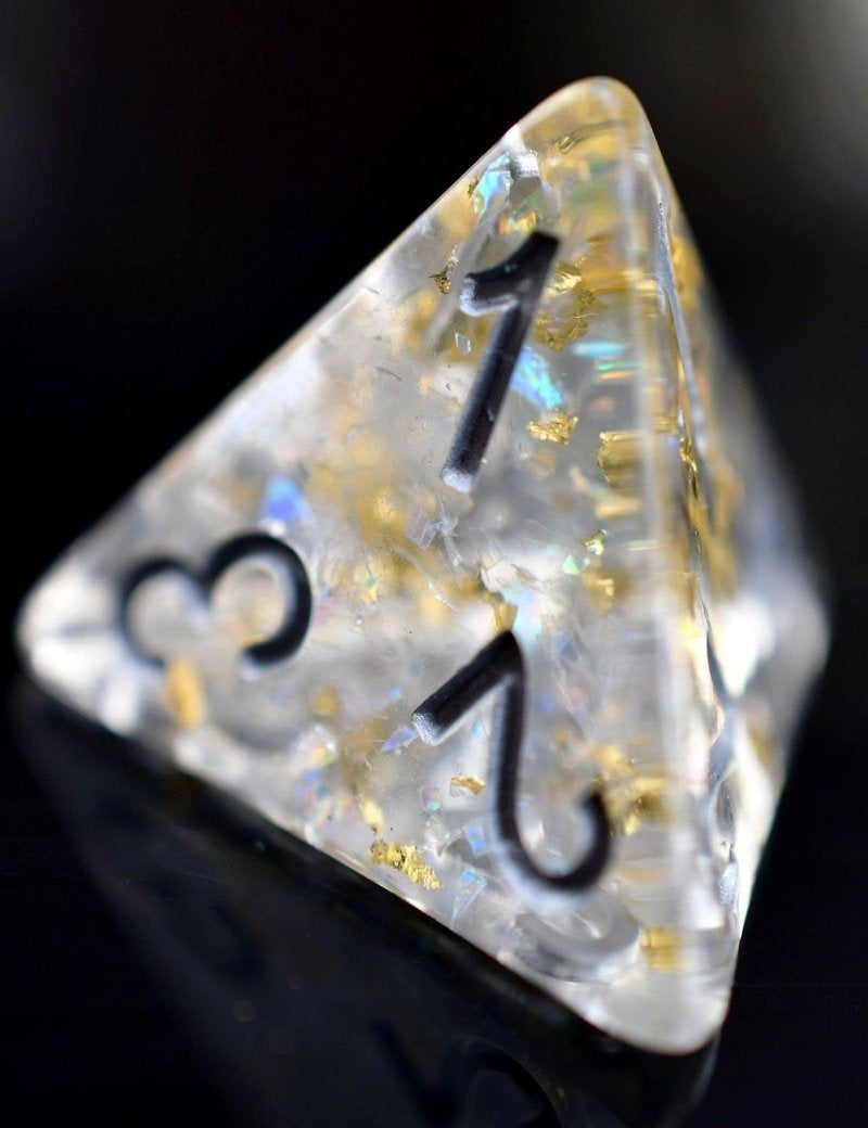Quintessence of Diamond - 24k Gold Flake Acrylic Dice Set - GAMETEEUK