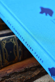 The Complete Fairy Tales - Perrault (Clothbound Hardcover) - GAMETEEUK