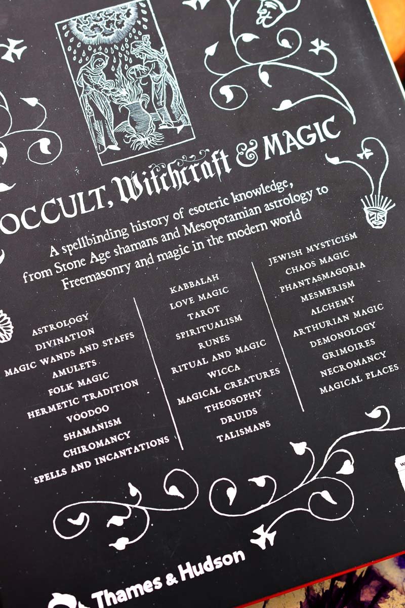 The Occult, Witchcraft & Magic: An Illustrated History (Hardcover) - GAMETEEUK